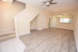 4116 Winding Vine Dr, Lakeland, FL 33812 - Photo 2