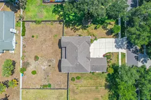 915 Hickory Fork Dr, Seffner, FL 33584 - Photo 38
