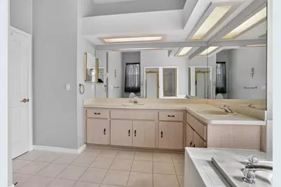 9363 Tooke Shore Drive, Weeki Wachee, FL 34613 - Photo 14