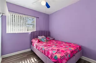 1038 Canal Dr W, Lakeland, FL 33801 - Photo 14