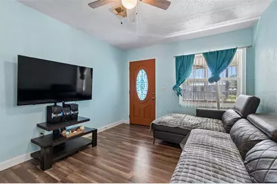 1038 Canal Drive W, Lakeland, FL 33801 - Photo 8
