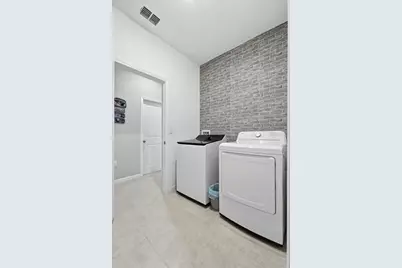 333 Meadow Pointe Drive, Haines City, FL 33844 - Photo 32