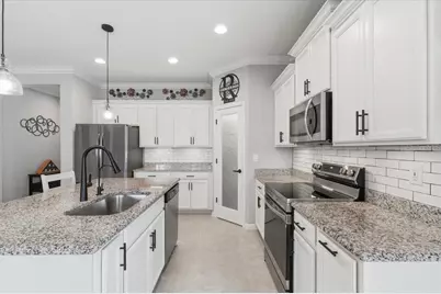 333 Meadow Pointe Drive, Haines City, FL 33844 - Photo 12