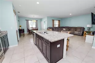 3136 Country Club Cir, Winter Haven, FL 33881 - Photo 12
