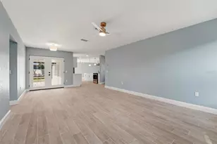 3356 Plantation Pl, Sarasota, FL 34231 - Photo 10