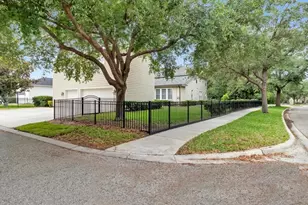 16033 Mulberrypark Cir, Lithia, FL 33547 - Photo 68