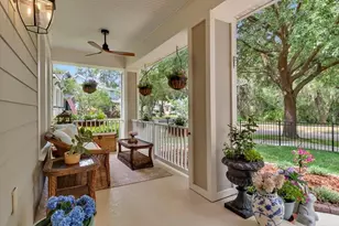 16033 Mulberrypark Cir, Lithia, FL 33547 - Photo 6