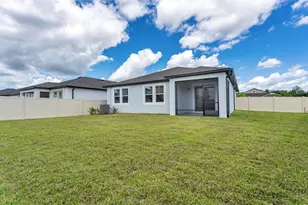 5817 Freesia Dr, Lakeland, FL 33811 - Photo 34