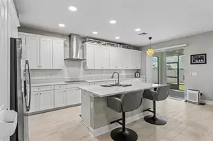 5817 Freesia Dr, Lakeland, FL 33811 - Photo 12