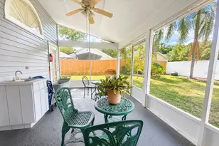 1430 Walden Oaks Pl, Plant City, FL 33563 - Photo 16