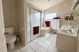 1430 Walden Oaks Pl, Plant City, FL 33563 - Photo 10