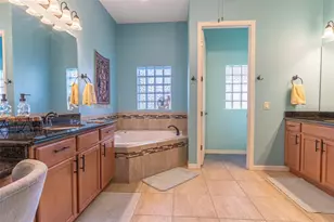 1394 Oakmont Dr, Winter Haven, FL 33884 - Photo 18