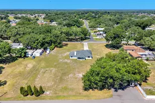 8525 N Campbell Rd, Lakeland, FL 33810 - Photo 40