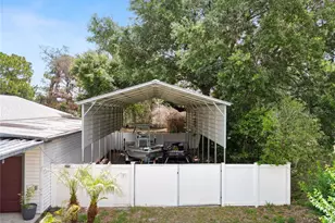 6230 Forestwood Dr W, Lakeland, FL 33811 - Photo 8