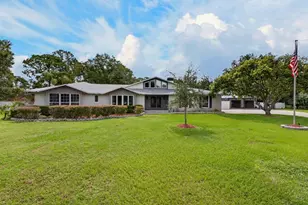 6230 Forestwood Dr W, Lakeland, FL 33811 - Photo 2