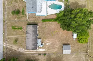 1052 Lamp Post Ln, Lakeland, FL 33809 - Photo 46