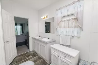 1052 Lamp Post Lane, Lakeland, FL 33809 - Photo 24