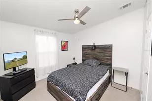 1052 Lamp Post Ln, Lakeland, FL 33809 - Photo 26