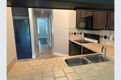 546 Lindsay Anne Court, Plant City, FL 33563 - Photo 8