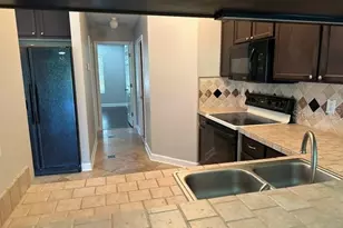 546 Lindsay Anne Ct, Plant City, FL 33563 - Photo 8