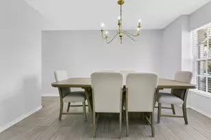 6501 Fox Tree Ln, Lakeland, FL 33813 - Photo 4