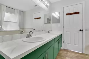 6501 Fox Tree Ln, Lakeland, FL 33813 - Photo 14