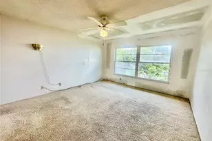 333 Lake Howard Dr NW, Winter Haven, FL 33880 - Photo 14