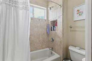664 Whisper Woods Dr, Lakeland, FL 33813 - Photo 40