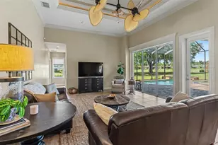 664 Whisper Woods Dr, Lakeland, FL 33813 - Photo 36