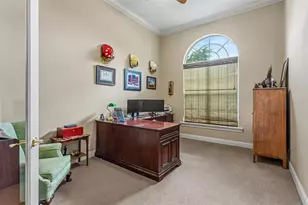 664 Whisper Woods Dr, Lakeland, FL 33813 - Photo 14