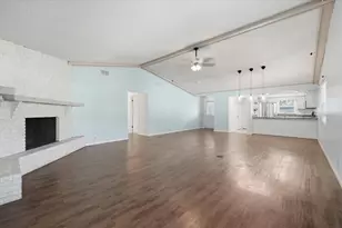 430 Hillcrest Dr SE, Winter Haven, FL 33884 - Photo 6