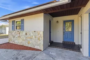 430 Hillcrest Dr SE, Winter Haven, FL 33884 - Photo 4