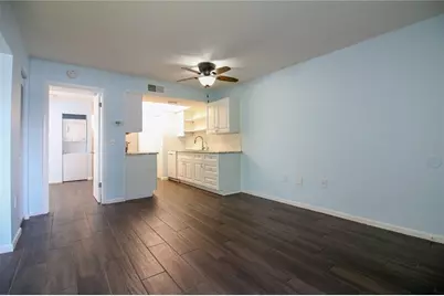 1103 Cypress Gardens Boulevard #17, Winter Haven, FL 33884 - Photo 10