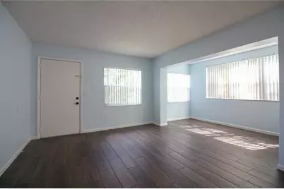 1103 Cypress Gardens Boulevard #17, Winter Haven, FL 33884 - Photo 6