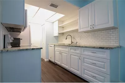 1103 Cypress Gardens Boulevard #17, Winter Haven, FL 33884 - Photo 12