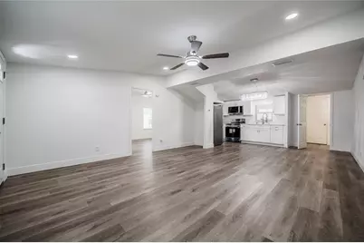 5220 Spring Creek Dr, Lakeland, FL 33811 - Photo 14