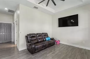 3111 Bell Beginnings Ct, Plant City, FL 33565 - Photo 48