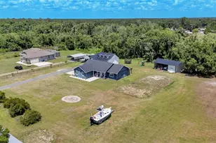 3111 Bell Beginnings Ct, Plant City, FL 33565 - Photo 42