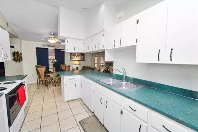 2304 Cheshire Place, Lakeland, FL 33810 - Photo 64