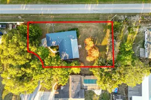 2304 Cheshire Pl, Lakeland, FL 33810 - Photo 2