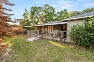 2304 Cheshire Pl, Lakeland, FL 33810 - Photo 10