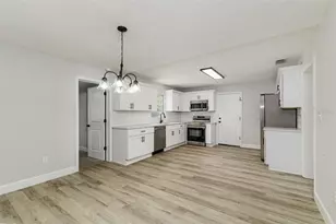 85 Temple St, Mulberry, FL 33860 - Photo 2