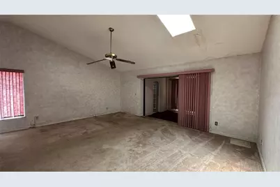 2898 Hammock Drive, Plant City, FL 33566 - Photo 12