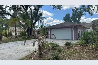 2898 Hammock Drive, Plant City, FL 33566 - Photo 2