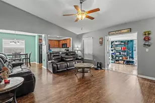 3182 Winchester Estates Loop, Lakeland, FL 33810 - Photo 6