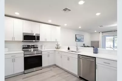 362 Chesapeake Drive, Saint Cloud, FL 34771 - Photo 4