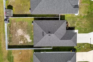 2025 Harvest Landing Cir, Lakeland, FL 33810 - Photo 38