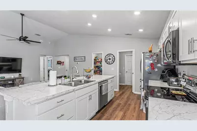 2025 Harvest Landing Circle, Lakeland, FL 33810 - Photo 12