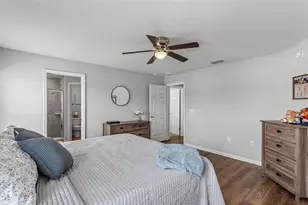 2025 Harvest Landing Cir, Lakeland, FL 33810 - Photo 16