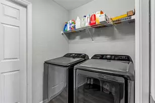 2025 Harvest Landing Cir, Lakeland, FL 33810 - Photo 30